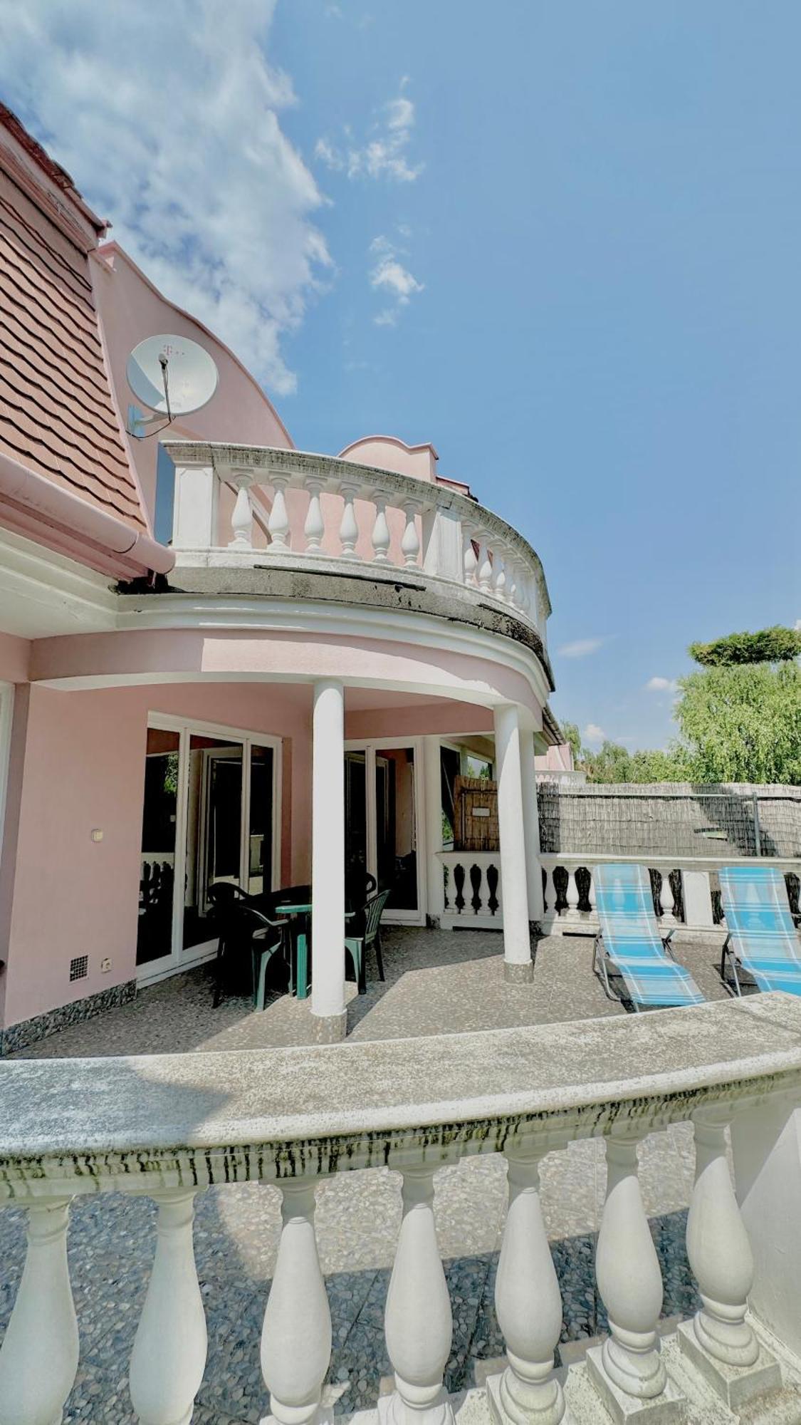 5 Haloszobas Wellness Vip House - Privat Medence Siófok Exteriér fotografie